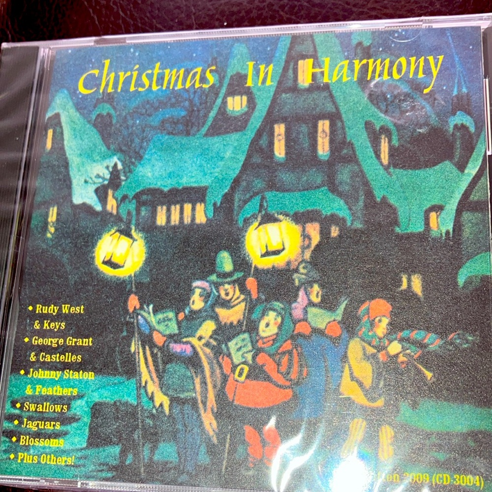 Bundle of 2 Christmas CDS. Christmas In Harmony and Christmas Orchestra & Chorus